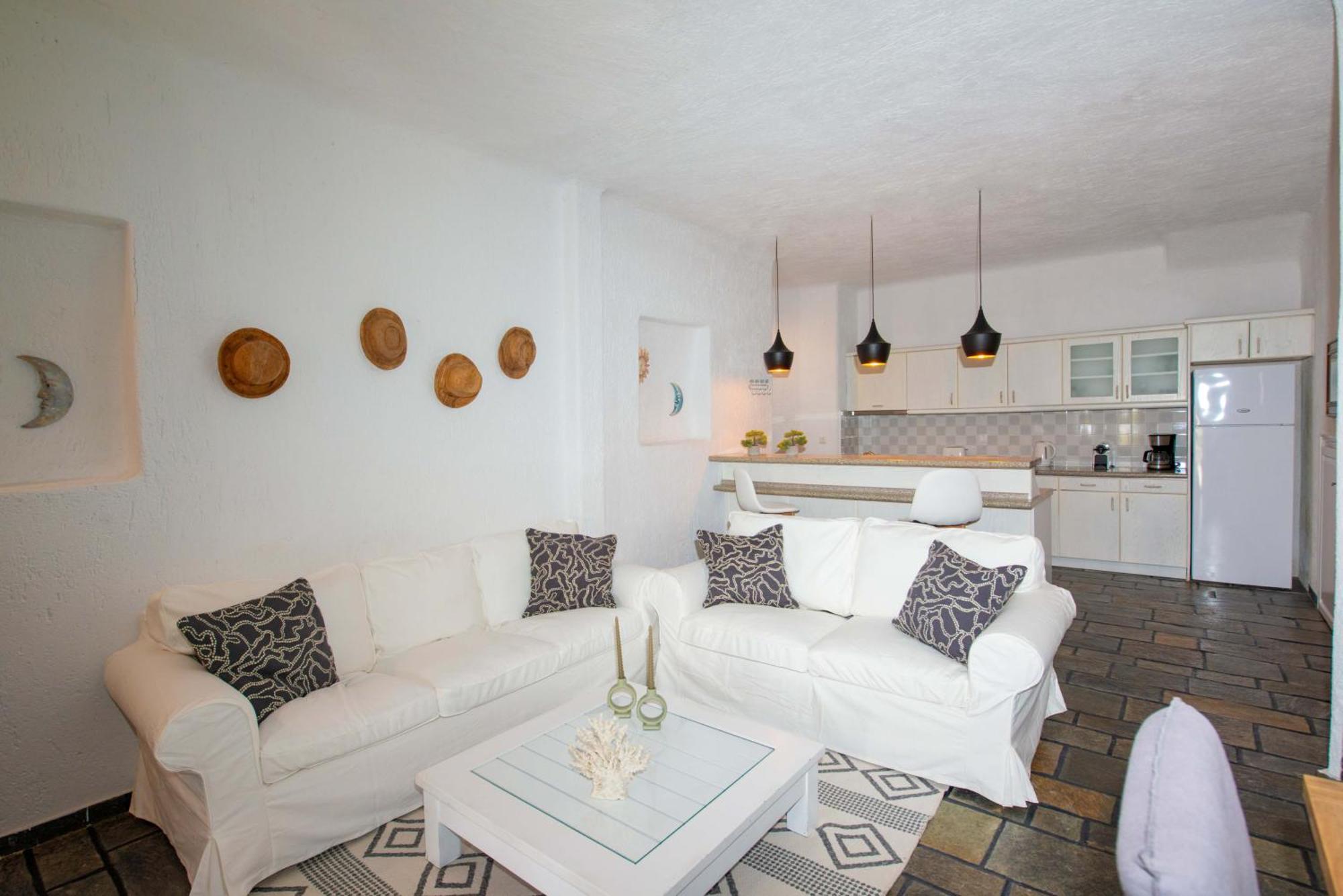 קלפטיס Thalasses Villas מראה חיצוני תמונה